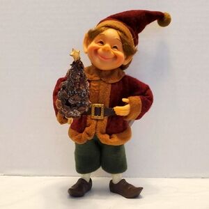 🎁Celebrate It Elf Figurine in Red and Green